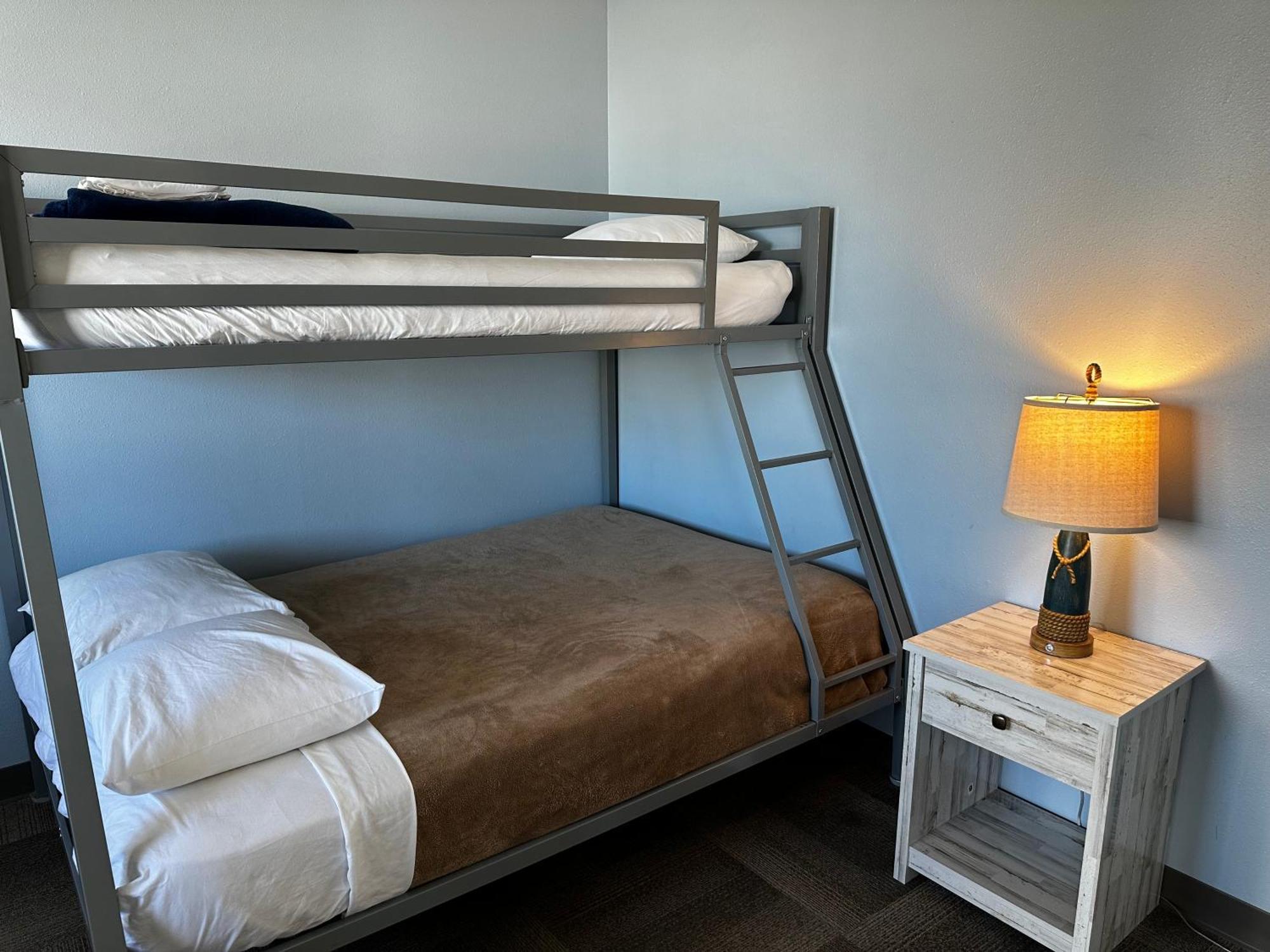 Coastal Inn And Suites Long Beach Pokój zdjęcie