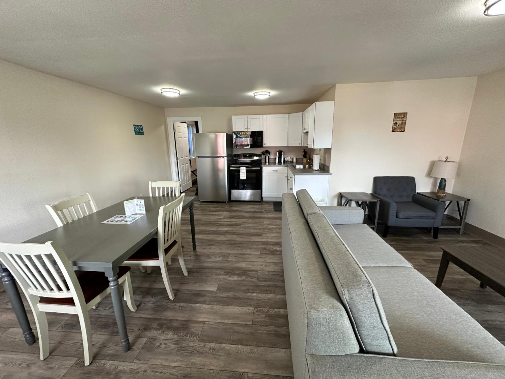 Coastal Inn And Suites Long Beach Zewnętrze zdjęcie