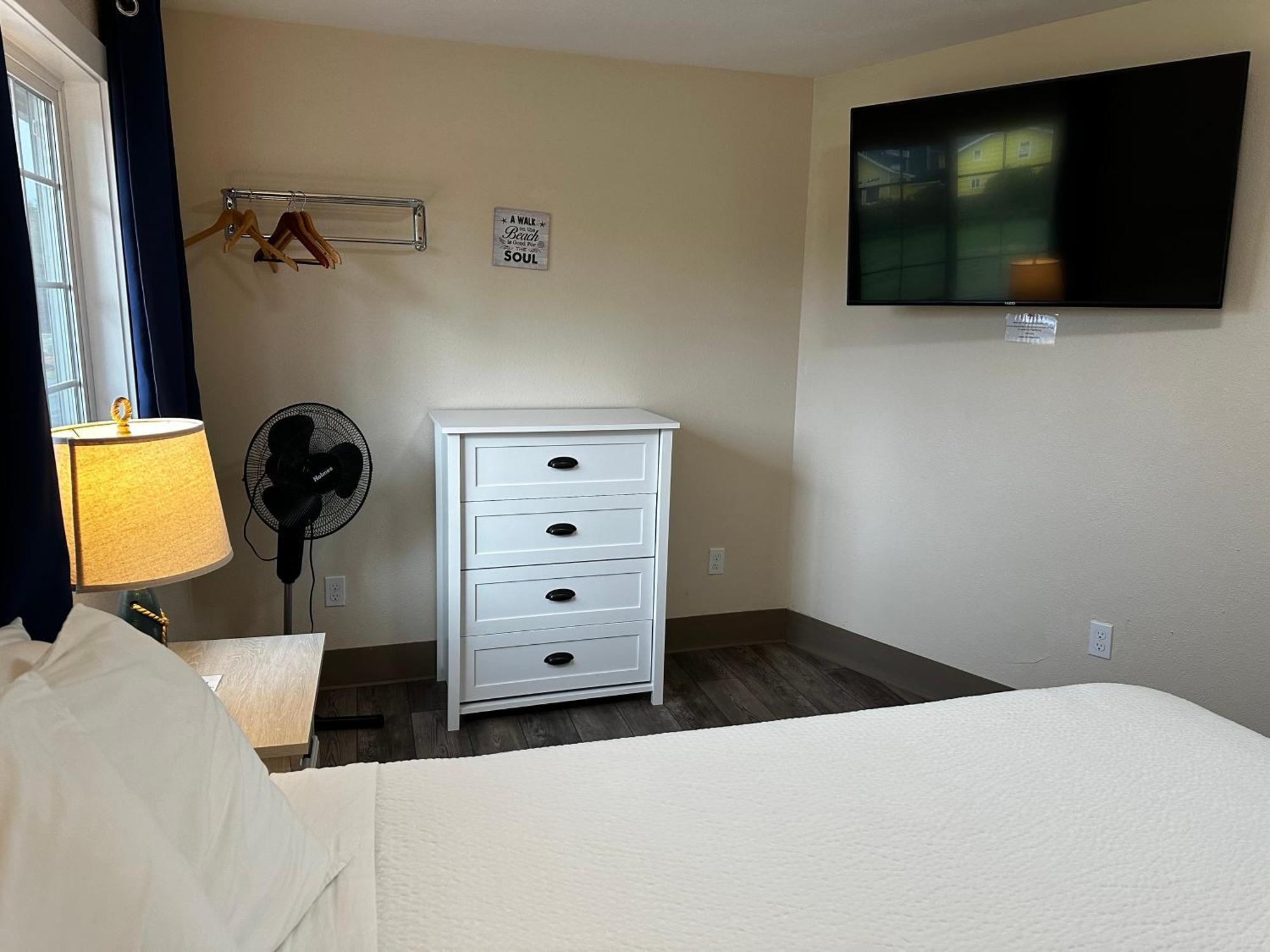 Coastal Inn And Suites Long Beach Zewnętrze zdjęcie